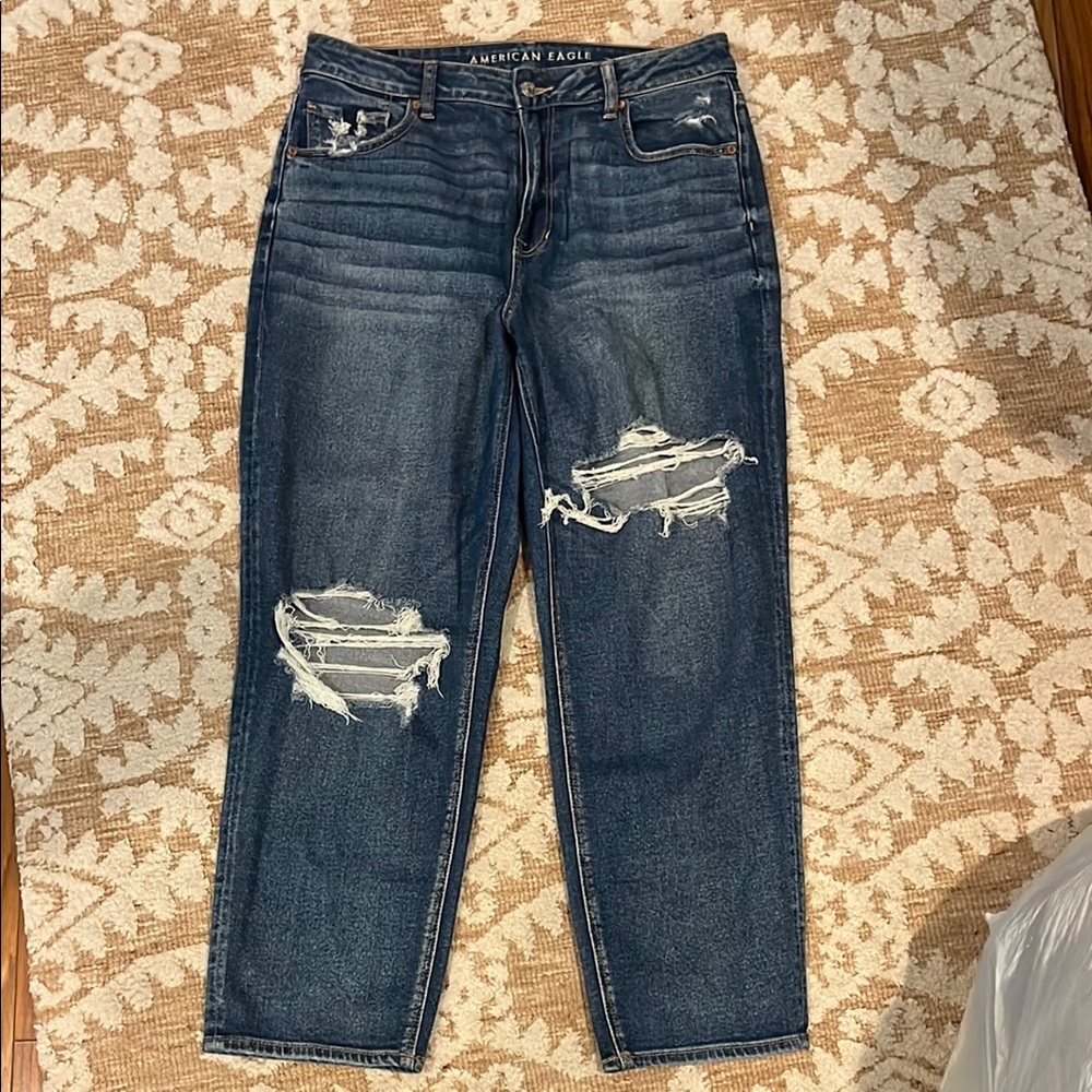 American Eagle Distressed Blue Jeans
